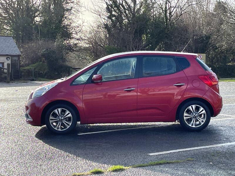 KIA VENGA