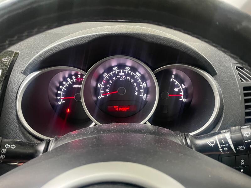 KIA VENGA