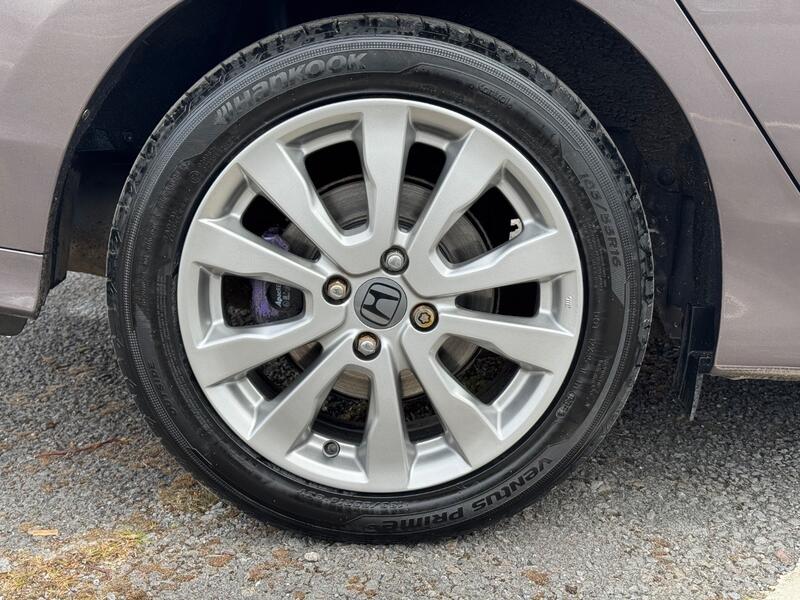 HONDA INSIGHT
