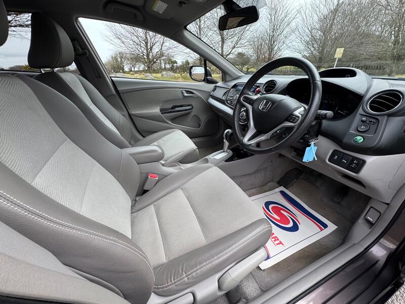 HONDA INSIGHT