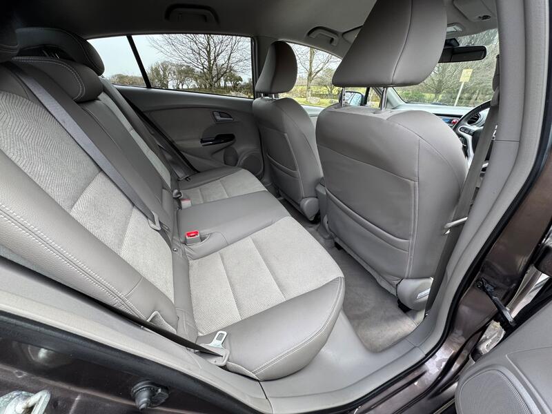 HONDA INSIGHT
