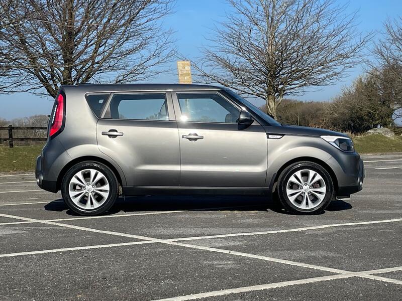 KIA SOUL