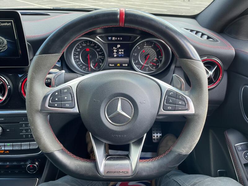 MERCEDES-BENZ CLA