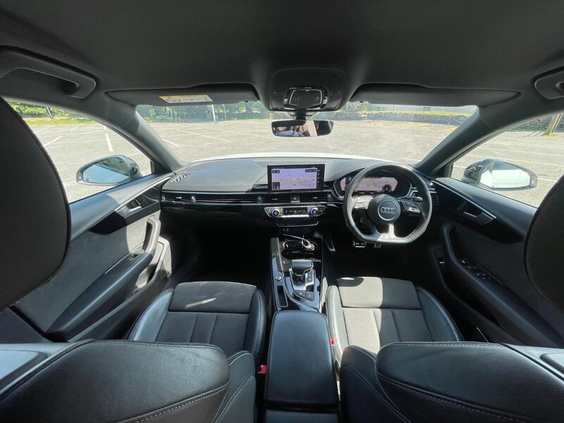 AUDI A4 AVANT