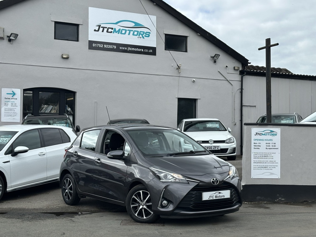 2018 Toyota YARIS